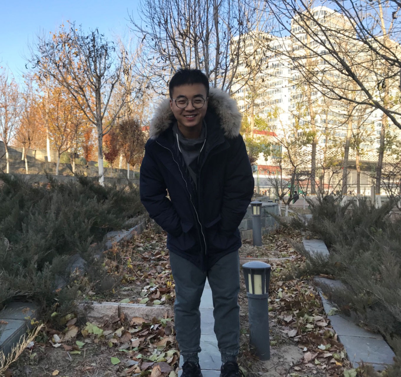 Shaoqian Huang photo